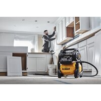 DeWalt DCC1054T2 (с 2-мя АКБ 6 Ah) Image #7