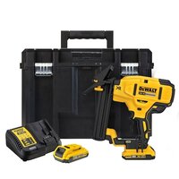 DeWalt DCN682D2 (с 2-мя АКБ 2 Ah, кейс)